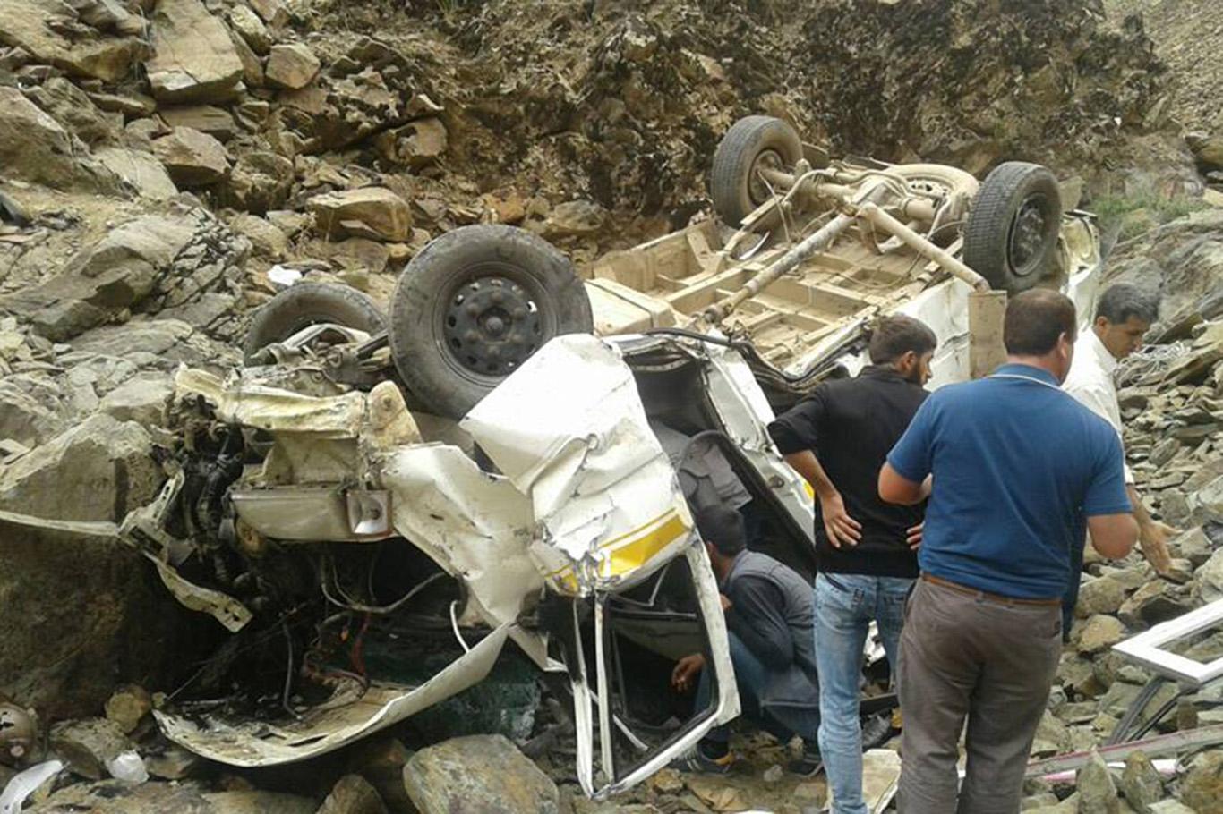 Bingöl'de trafik kazası: 4 ölü 11 yaralı  